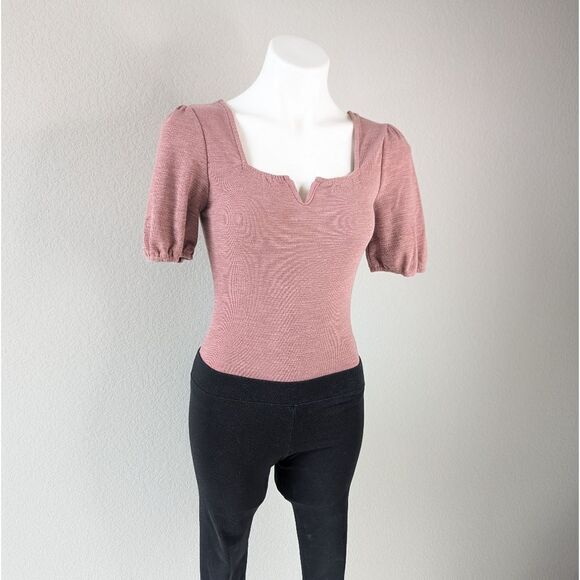 Altar'd State Pink Puff Sleeve Bodysuit - Picture 3 of 9